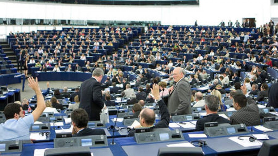 Τι πιστεύουν οι Έλληνες για το Ευρωκοινοβούλιο;
