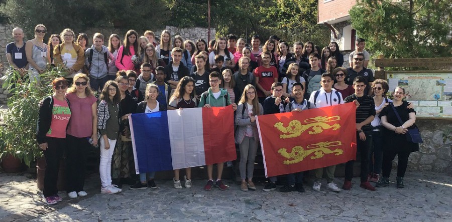 Επίσκεψη της γαλλικής ομάδας στο σχολείο Αγιάσου