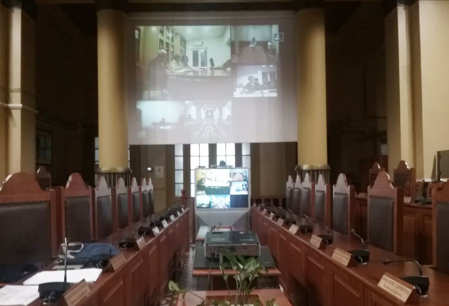 Συνεδρίασε