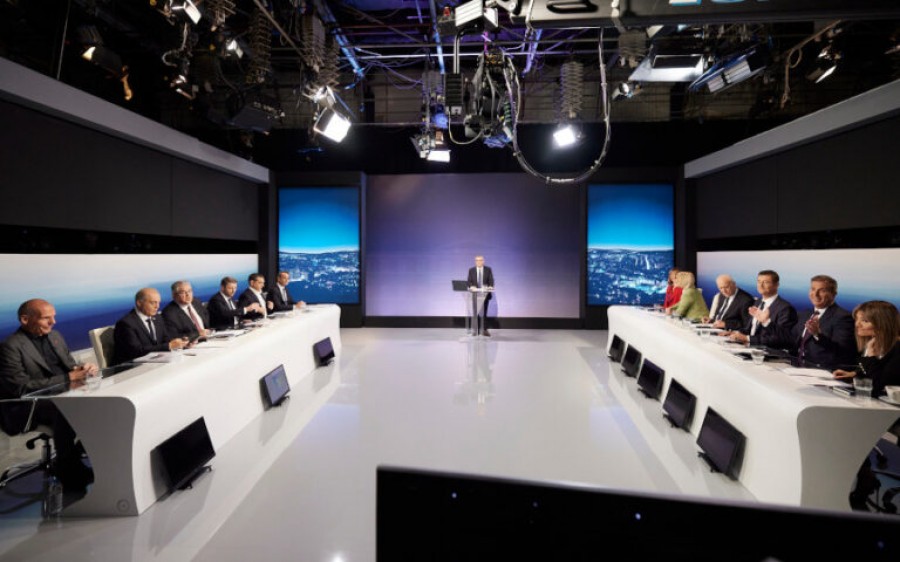 Ντιμπέιτ & κομματικά αφηγήματα