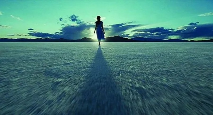 Πρωταγωνιστές σε μια ζωή δίχως ίχνη