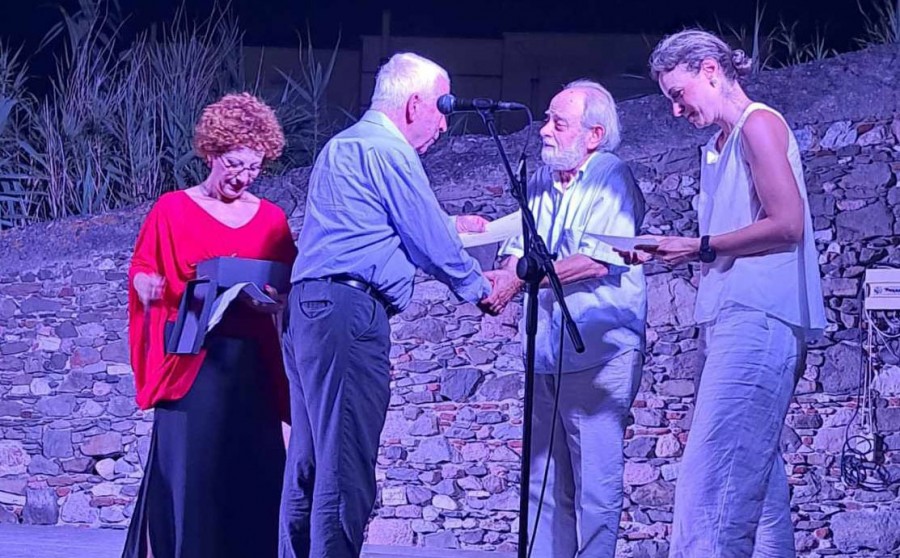 Από τον Όμιλο της Unesco