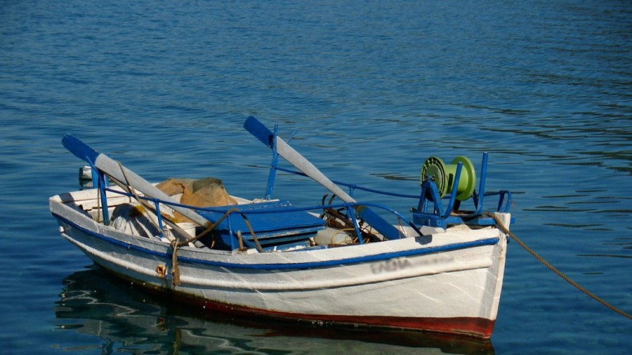 Το άδικο χαράτσι των μικρών βαρκών