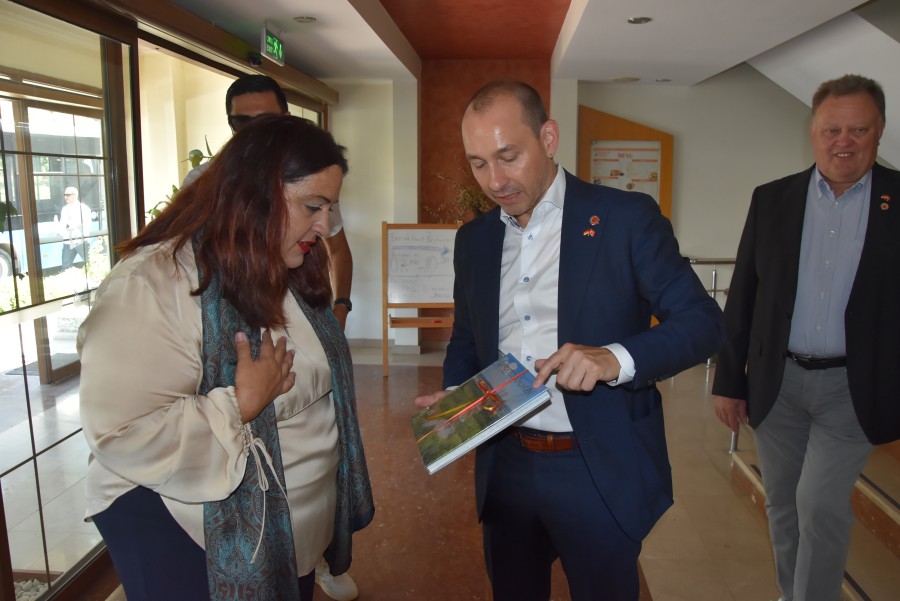 Η δυτική Λέσβος στην Πέργαμο