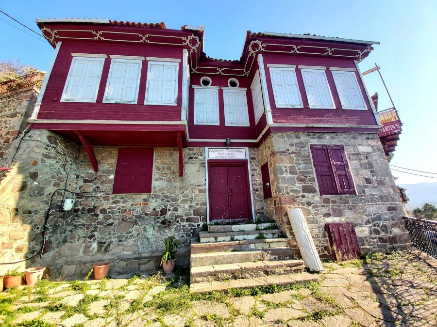 Συντήρηση Δημοτικής Πινακοθήκης Μήθυμνας