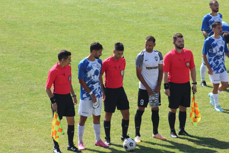 Χορηγία σε υψηλά σκαλοπάτια, ευχή να κατέβει χαμηλότερα