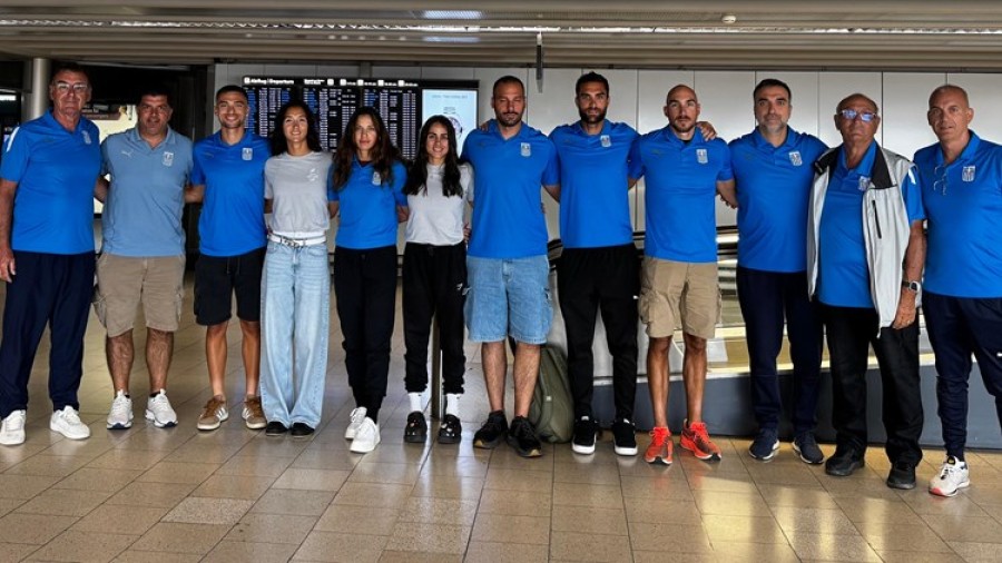  ΣΤΗ ΣΑΓΚΑΗ Η ΜΗΛΕΝΑ ΚΟΝΤΟΥ 