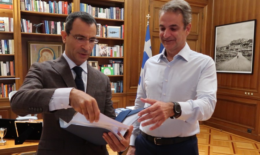 Ο Ι. Πιπίνης στον Πρωθυπουργό