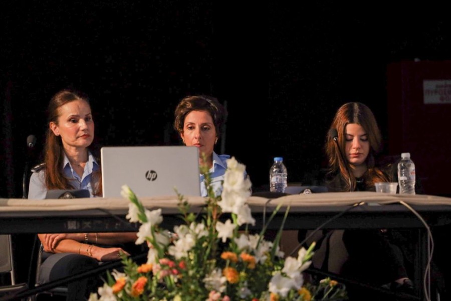 Αδέσποτα ζώα & ζώα συντροφιάς