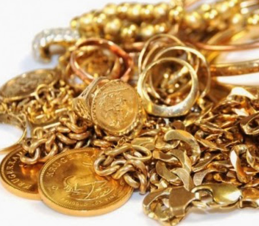 62χρονη μέλος 6μελούς κυκλώματος