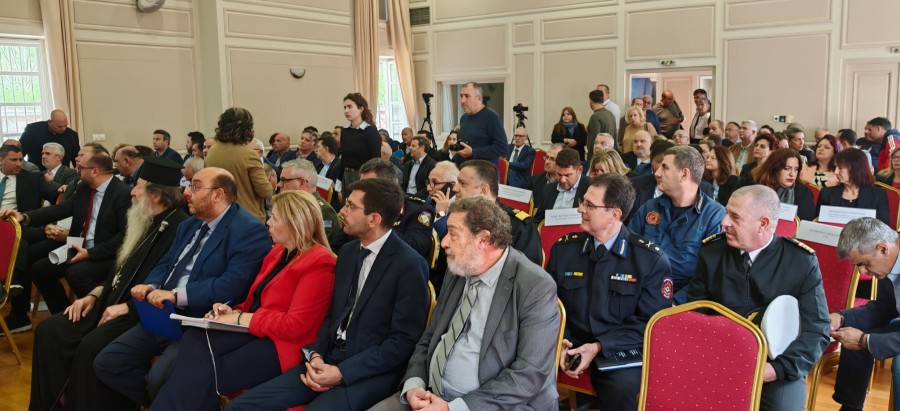 Κυβερνητικό κλιμάκιο στη Λέσβο