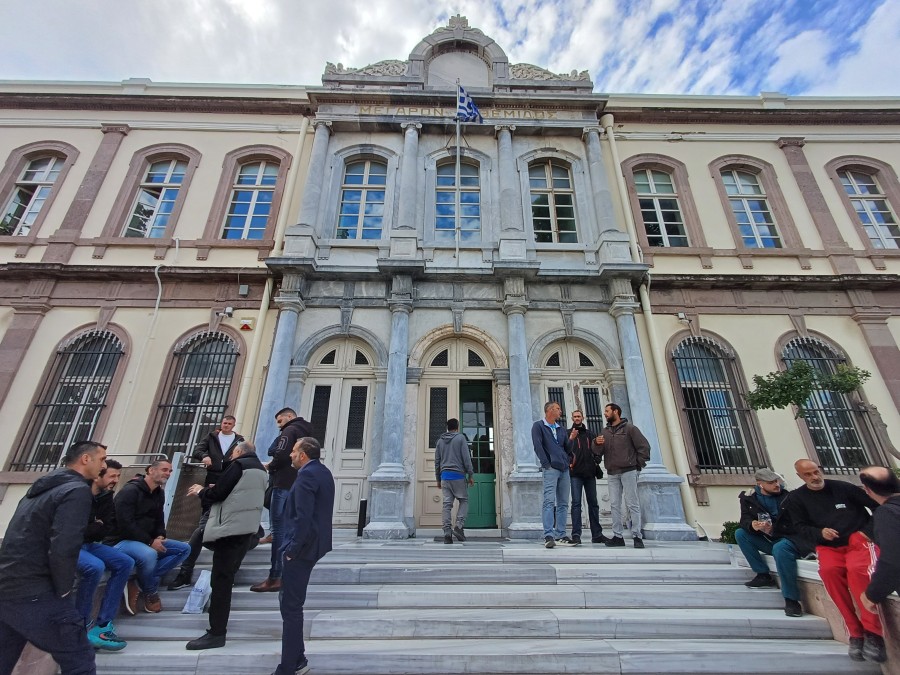 Η δίκη για τα επεισόδια στην Καράβα