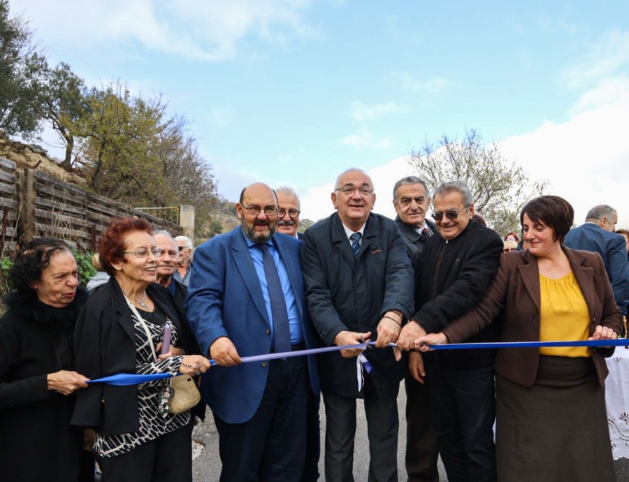 Ο δρόμος της Ποταμιάς στην Ανεμώτια