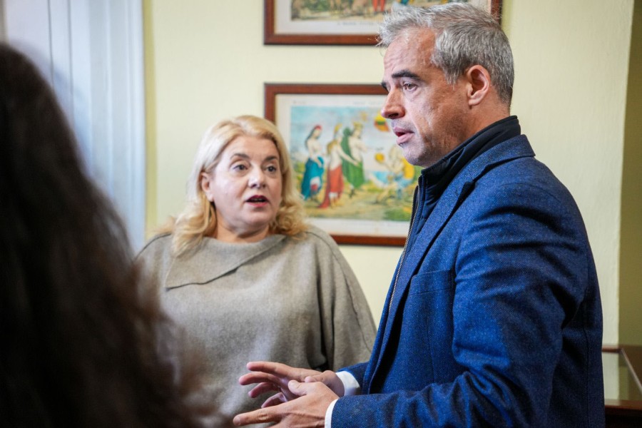 Σε Μυτιλήνη και Καλλονή