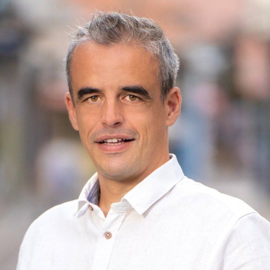 Ο δρόμος προς Αγ. Μαρίνα