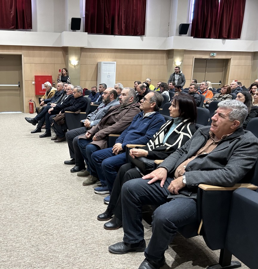 Στον Δήμο Δυτικής Λέσβου κοπή βασιλόπιτας