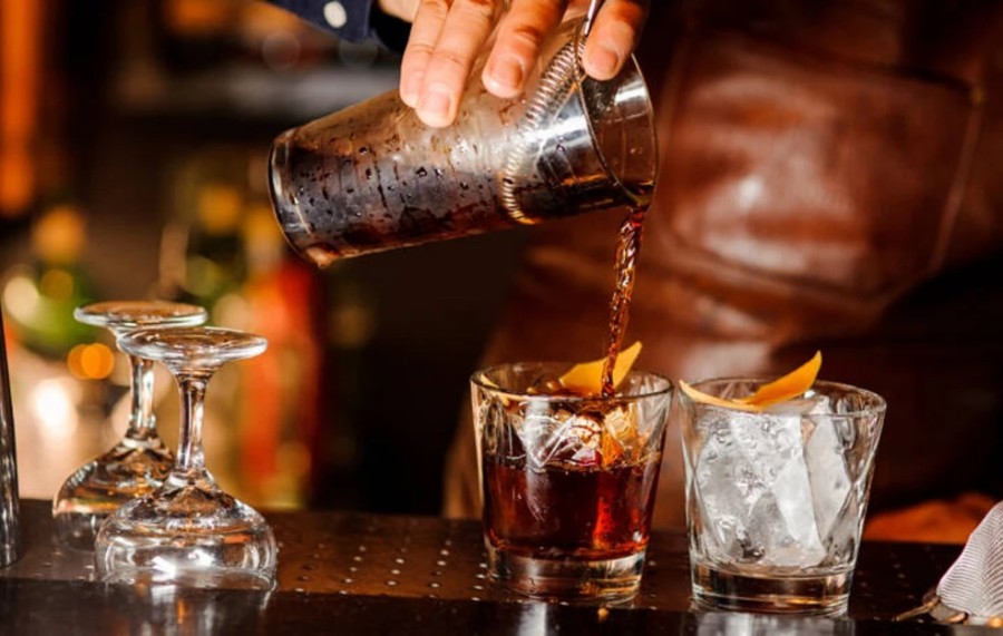 Σε Λέσβο & Χίο 