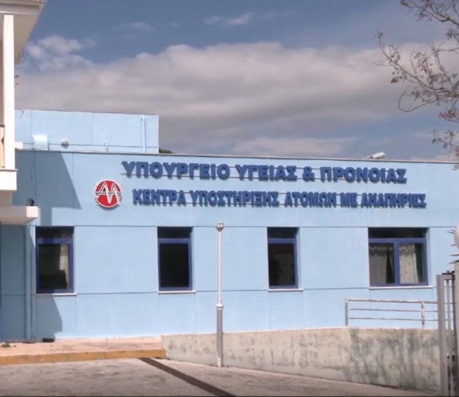O υπουργός υγείας διαβεβαιώνει