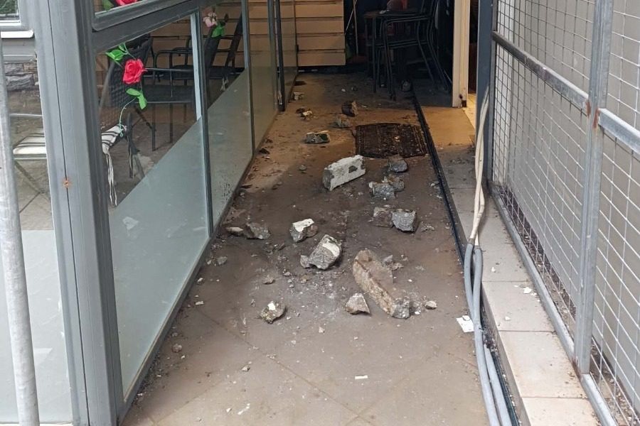 Από το κτήριο της Ελ. Βενιζέλου 17