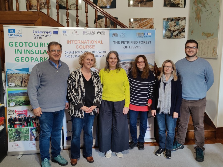 Εκπαιδευτικοί από την Ολλανδία γνώρισαν το Απολιθωμένο & το Γεωπάρκο Λέσβου