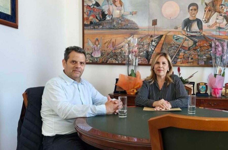  Ο Προϊστάμενος Β/θμιας Εκπαίδευσης Λέσβου  στη Λήμνο