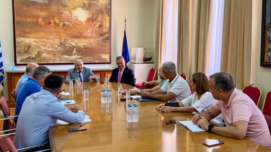 Σύσκεψη στη ΓΓΑΝΠ