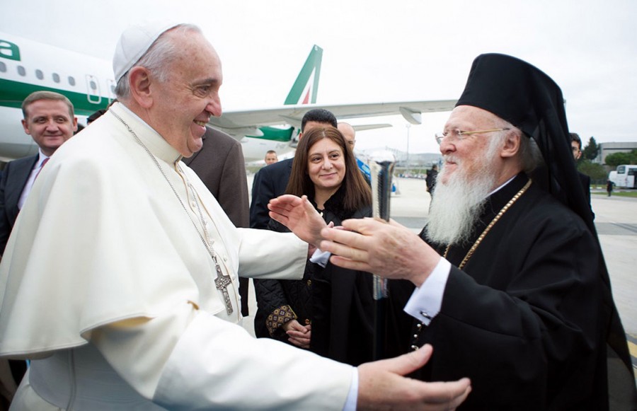 Στη Λέσβο εκτός πρωτοκόλλου