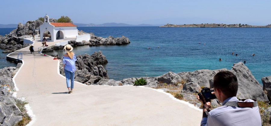 Ρώσοι τουριστικοί διαπιστευτές