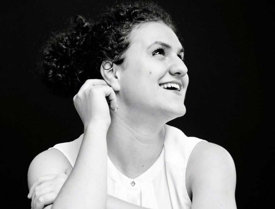 Η Κυβέλη & Δανάη Ντέρκεν μιλούν στον «Δ» για το Διεθνές Φεστιβάλ Μολύβου