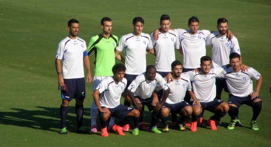 ΜΕ ΗΘΙΚΟ & ΦΙΛΟΔΟΞΙΑ ΣΤΗΝ ΒΑΡΔΑ