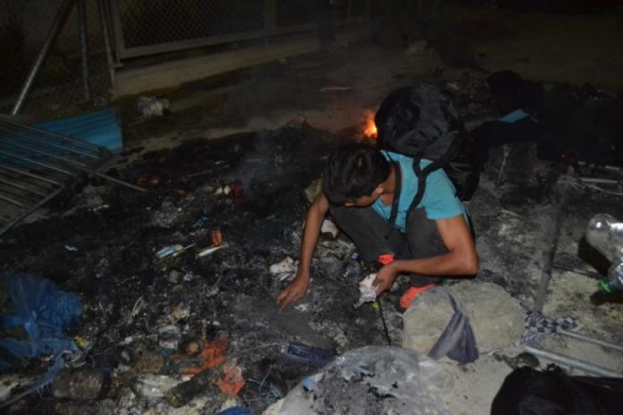 Σε 9 αλλοδαπούς