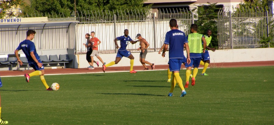 Με νέο προπονητή από χθες οι παίκτες