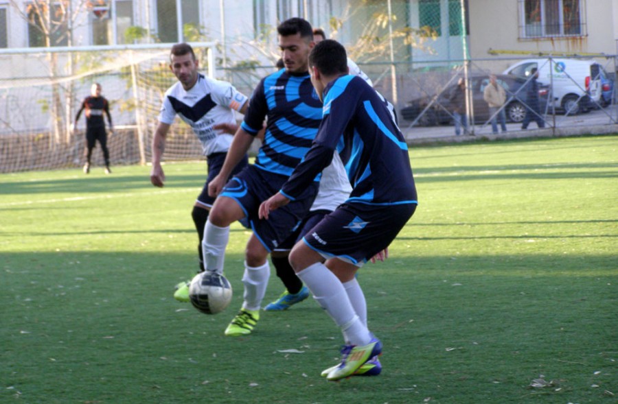 ΒΑΤΗ ΑΓΩΝΙΣΤΙΚΗ ΜΕ ΔΥΟ ΝΤΕΡΜΠΙ 