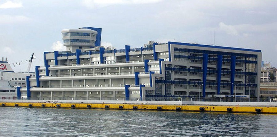 Σύσκεψη στο Υπ. Ναυτιλίας για τη νησιωτικότητα