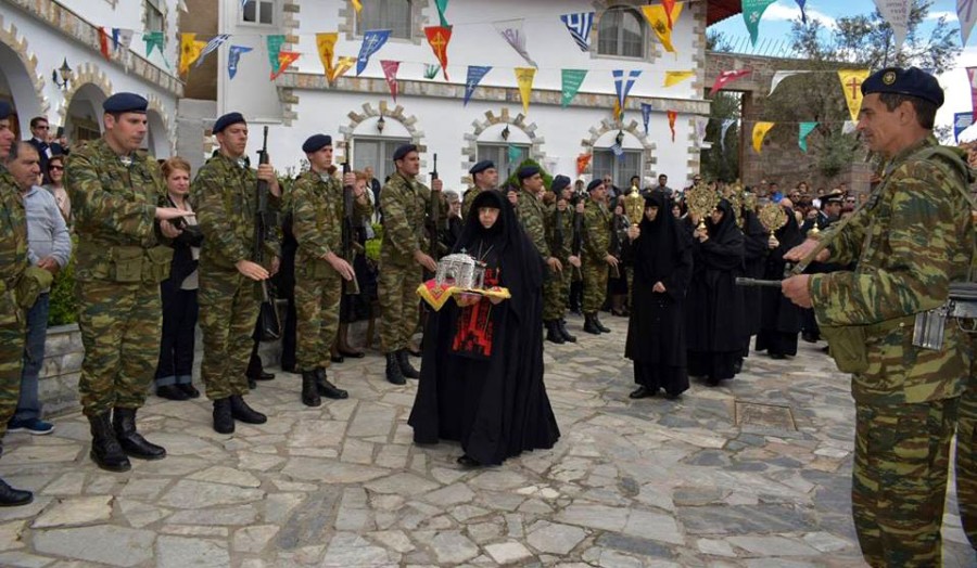 Η καθιερωμένη γιορτή των Αγίων