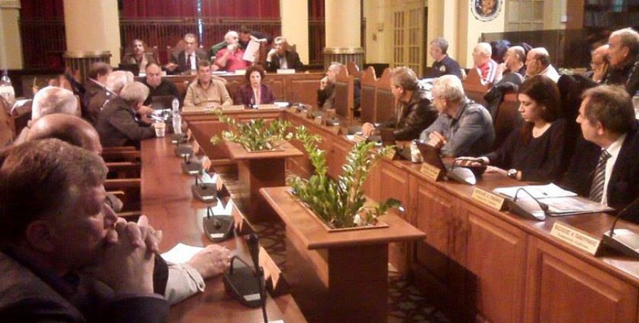 4ωρη συζήτηση για τον Καλλικράτη