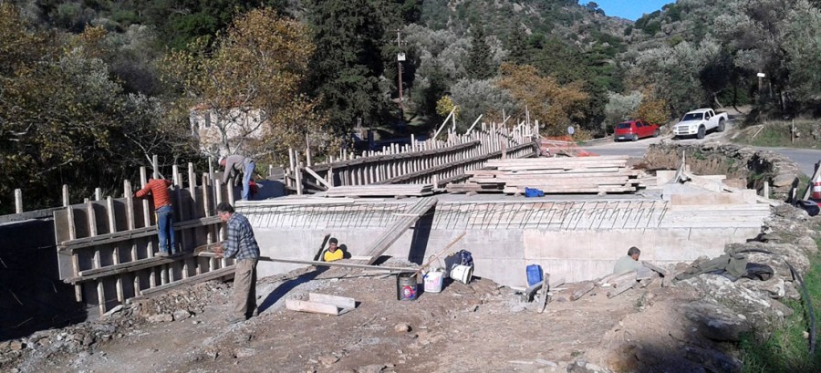 Στα μεγάλα οδικά έργα «Καλλονή Σίγρι» & «Λαγκάδα»