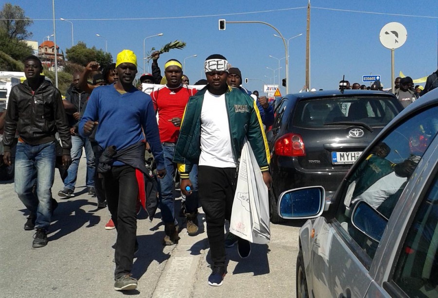 Διαμαρτυρία VS διαμαρτυρίας