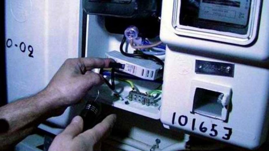 ;Έκλεβαν ηλεκτρικό ρεύμα από τον μετρητή κτίσματος 55χρονου.