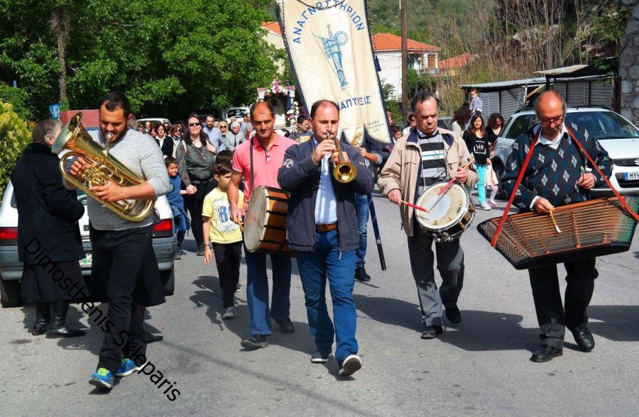 Πλήθος πιστών, ντόπιων και ξένων, συμμετείχαν στον εορτασμό