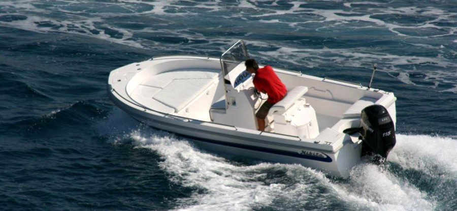 Για χειριστές ταχύπλοων σκαφών