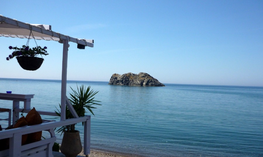 Δημοπρασία για μίσθωση παραλιών