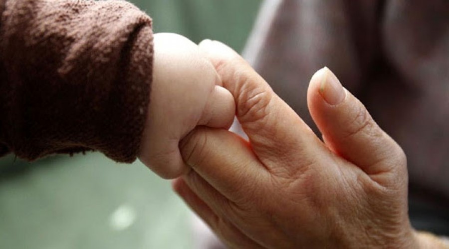 Δημογραφικά στοιχεία από την ΕΛΣΤΑΤ