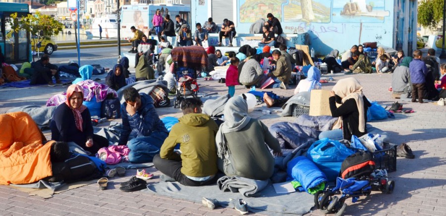 Στην Πλ. Σαπφούς