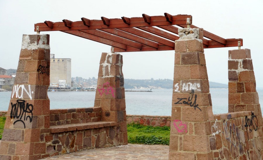 «αριστοτεχνική» κατασκευή