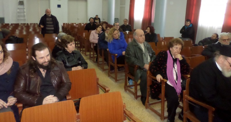 Τα μέλη τοπικών συνοικιακών συμβουλίων Μυτιλήνης (φωτο αρχείου)