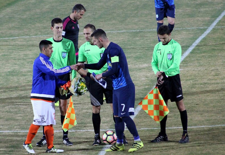 ΟΧΙ ΑΠΟ ΓΙΟΥΚΑΡΗ