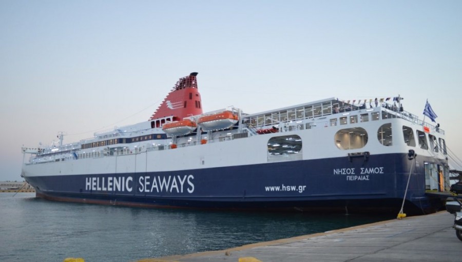 Σοβαρή βλάβη στο «Ν. Σάμος»