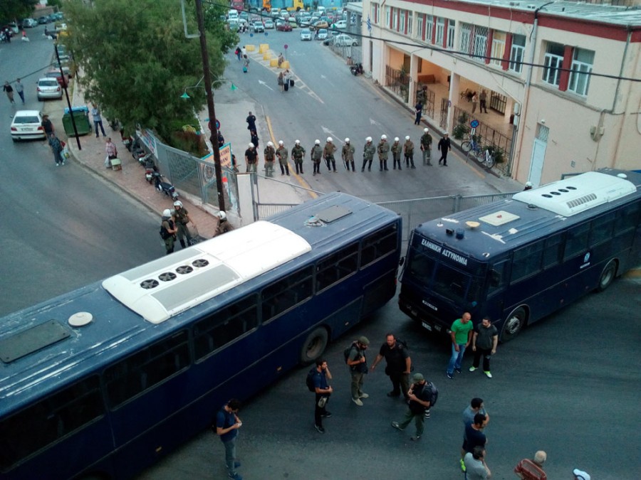 Δικάζονται